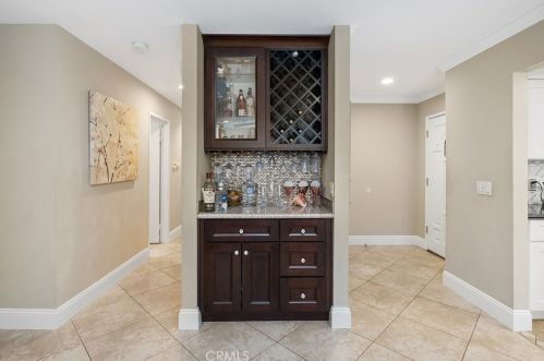 10 Cherry, Irvine CA  92612-2313 exterior