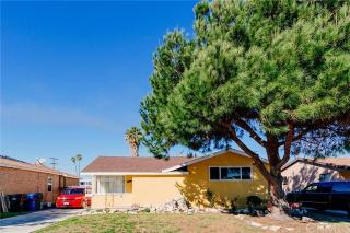 3139 132nd St, Hawthorne, CA 90250-5501