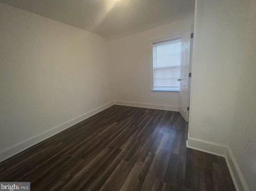 3039 Mount Ephraim Ave, Camden NJ  08104-3217 exterior