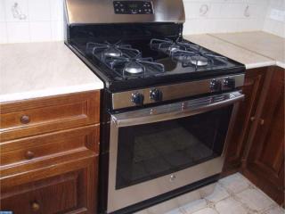 3517 Decatur St, Philadelphia PA  19136-3008 exterior