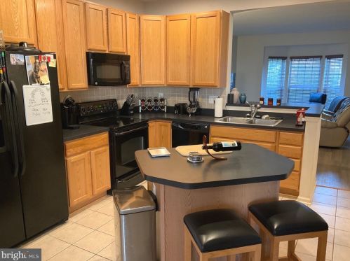 31 Lullwater Way, Falling Waters WV  25419-4338 exterior