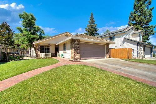 106 Chaffey Ct, Vacaville, CA 95687-4619