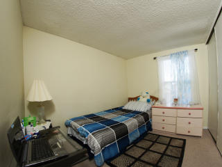 19720 Bails Pl, Denver, CO 80017-4638