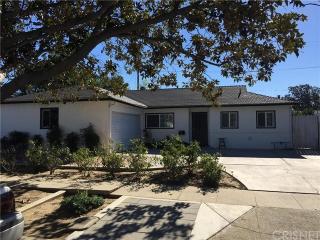 7870 Jamieson Ave, Los Angeles, CA 91335-2217