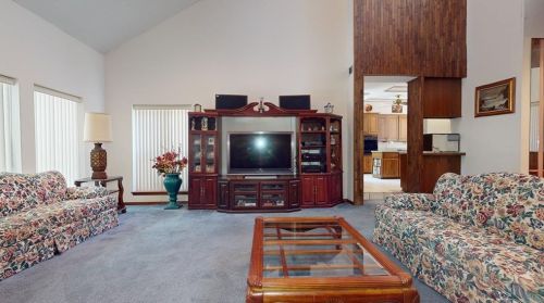 78 Vlg Hl Ln, Conroe TX  77304-3527 exterior