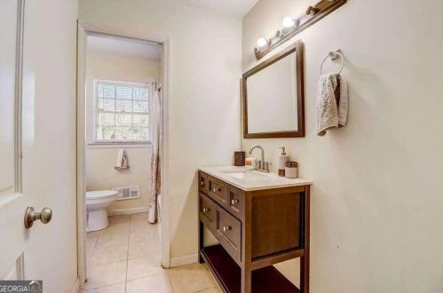 4265 Hidden Valley Dr, Atlanta GA  30349-1837 exterior