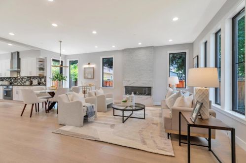 375 Chiquita Ave, Mountain View CA  94041-1007 exterior