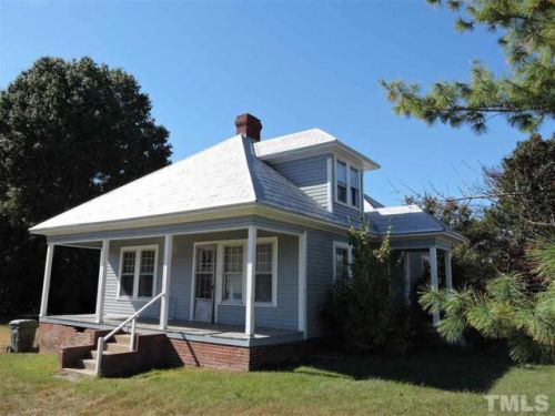 236 Old Durham Rd, Roxboro, NC 27573-5977