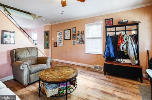 277 Lk, Haddonfield NJ 08033-1509 exterior