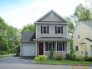 1 Sycamore Way, Wallingford, CT 06492-4380