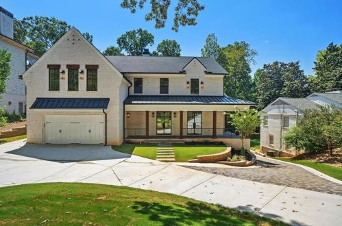 819 Loridans Dr, Atlanta, GA 30342-3513