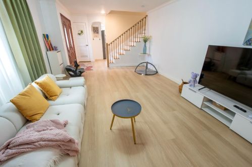 1781 Linnet Ln, Sunnyvale CA  94087-4832 exterior