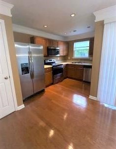 748 Crestwell Cir, Atlanta GA  30331-8628 exterior