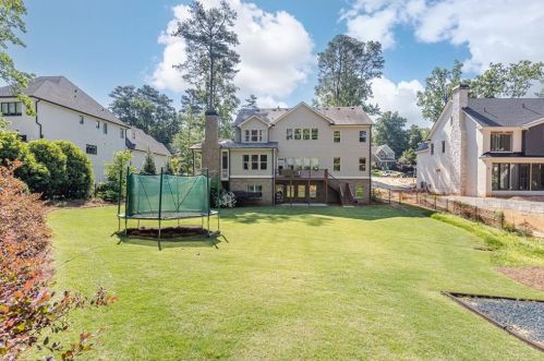 6470 Long Is Dr, Atlanta GA  30328-3043 exterior