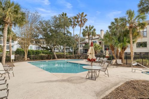 406 Yacht Harbor Ct, Isle Of Palms SC  29451 exterior