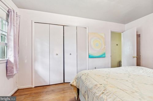 10905 Oakwood St, Silver Spring MD 20901-1238 exterior