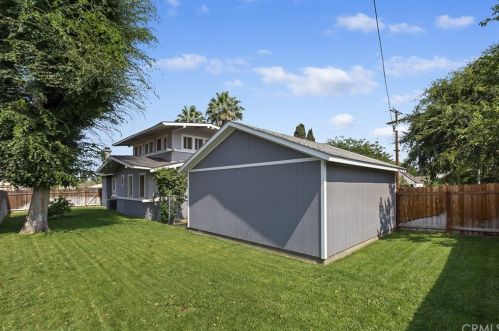 6268 Palm Ave, Riverside CA  92506-2021 exterior