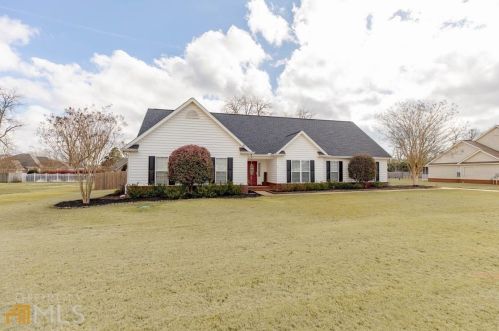 184 Wavertree Dr, Warner Robins, GA 31088-8513