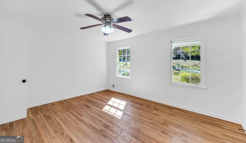 543 Charing Cross Dr, Marietta GA  30066-2556 exterior