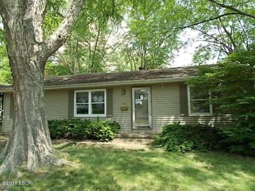 908 Fackney St, Brownsville, IL 62821-1137