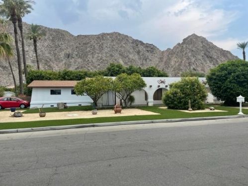 46615 Cameo Palms Dr, La Quinta, CA 92253-2012