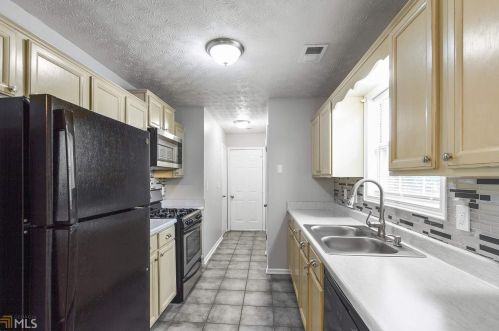 6127 Lauren Ln, Rex GA  30273-1255 exterior