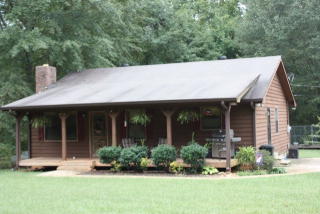 2750 Glenloch Rd, Franklin, GA 30217-3463