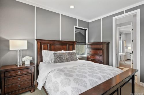 6374 Kewaunee Way, Aurora CO 80016-4310 exterior