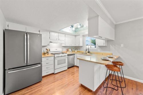 146 Fairview Dr, Vacaville CA  95687-6429 exterior