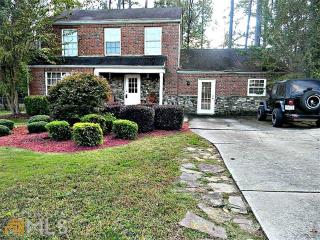 3075 Berkshire Manor Dr, Alpharetta, GA 30022-5022