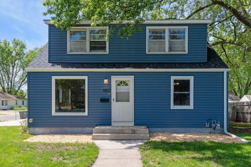 4801 Xenia Ave, Minneapolis, MN 55429-3526