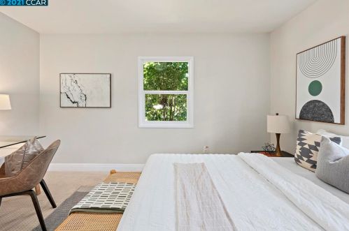 2060 Belmont Rd, Concord CA  94520-3902 exterior
