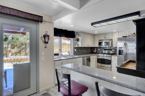 7035 Euclid Dr, Englewood CO 80111-4669 exterior