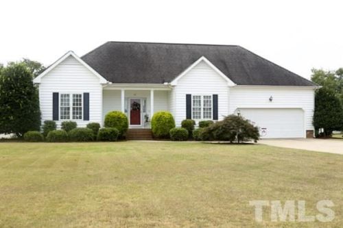111 Wild Winds Dr, Coats, NC 27521-9775
