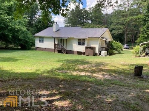 1064 Oochee Creek Rd, Toomsboro, GA 31090-2526