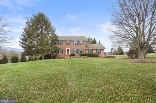 7918 Brookridge Dr, Middletown, MD 21769-8124
