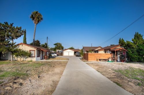 15152 Cabell Ave, Bellflower, CA 90706-3719