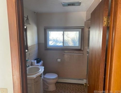 1949 Newfield Rd, Torrington CT  06790-2128 exterior