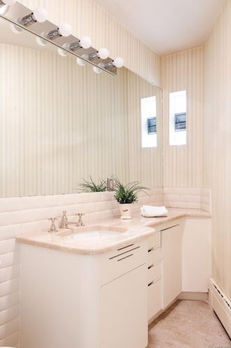 3360 Columbine Cir, Englewood CO 80113-7605 exterior