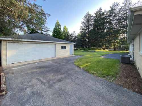 1241 Deerfield Rd, Bannockburn IL  60015-4170 exterior