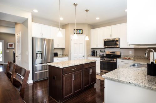 963 Burgess Ct, Cincinnati OH 45245-7022 exterior