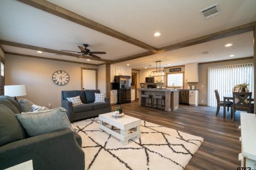 2446 Blocker Rd, Marshall TX 75672-3720 exterior