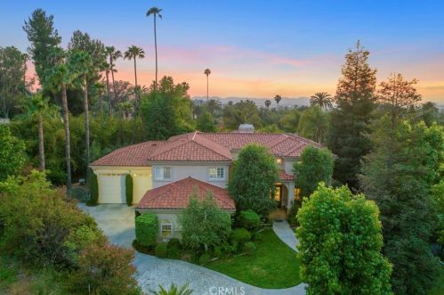 2150 Whistler Way, Riverside, CA 92506-5573