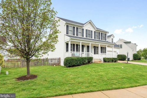23 Wild Rose Dr, Fredericksburg, VA 22406-7282