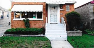 14531 Emerald Ave, Chicago, IL 60827-2620