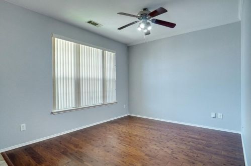 5829 Arena Cir, Fort Worth TX  76179-2369 exterior