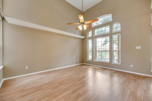 2113 Glenmont Dr, Plano TX  75023-1659 exterior
