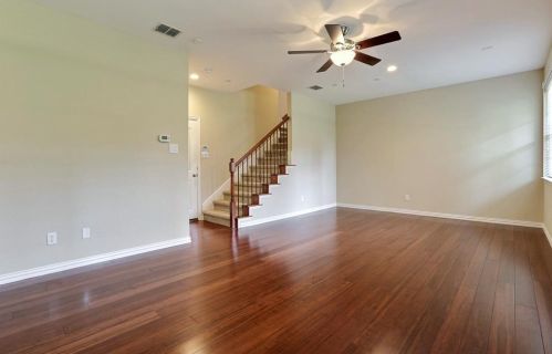 7814 Liverpool Ln, Irving TX 75063-3506 exterior