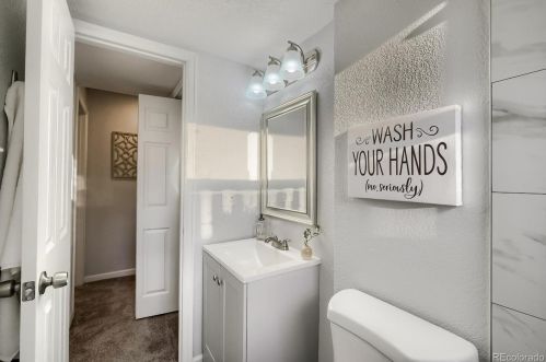 4883 Quintero Cir, Denver CO  80015-1835 exterior