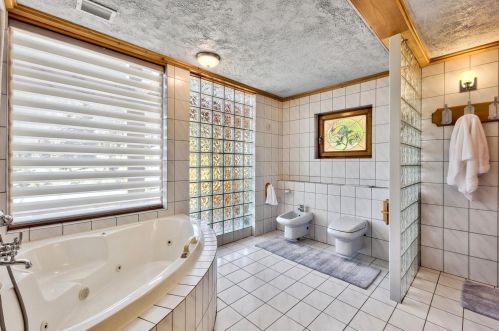 13308 Ski Slope Way, Truckee CA  96161-7005 exterior